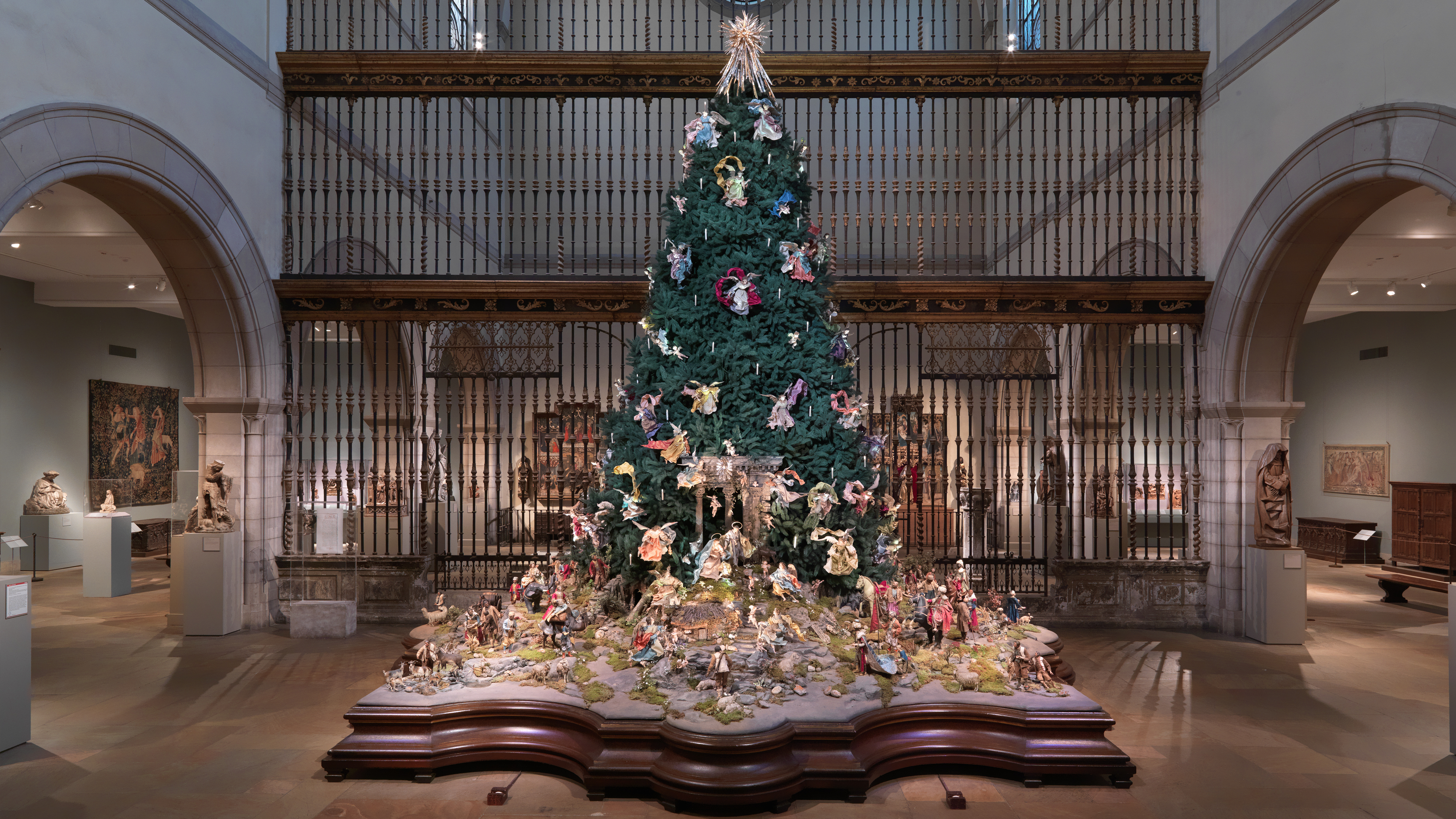 Christmas Tree and Neapolitan Baroque Crèche